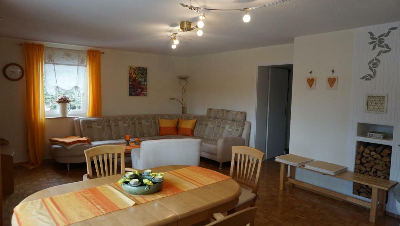 Ferienwohnung Ott アウエルバッハ エクステリア 写真